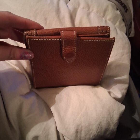 Dooney & Bourke brown leather wallet - Picture 4 of 9